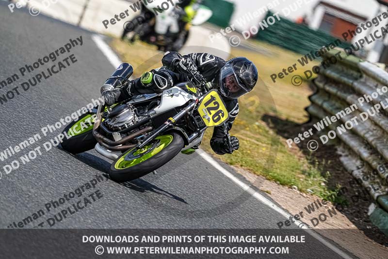 enduro digital images;event digital images;eventdigitalimages;mallory park;mallory park photographs;mallory park trackday;mallory park trackday photographs;no limits trackdays;peter wileman photography;racing digital images;trackday digital images;trackday photos